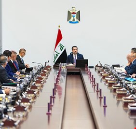 الحكومة توافق على استقطاع جزء من رواتب الموظفين لدعم لبنان و غزة