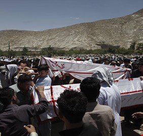 مقتل 42 شخصا في أحد أعنف الاعتداءات الطائفية في باكستان