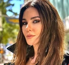 التركية دفني سامييلي: «مستعدة لاتخاذ قرار الزواج في 24 ساعة»