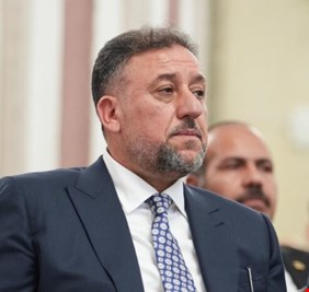 الخنجر يتحرك داخلياً لمنع العراق من دعم سوريا