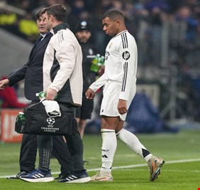 ريال مدريد يكشف طبيعة إصابة مبابي والصحافة الإسبانية تحدد مدة غيابه