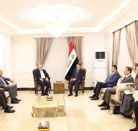 الاعرجي يستقبل رئيس لجنة الامن والدفاع النيابية واعضاء من اللجنة