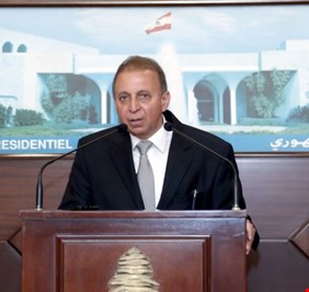 وزير المهجرين اللبناني يكشف عن مساع لإعادة أكثر من 5 آلاف  عائلة من العراق