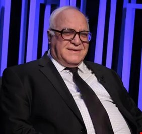 مستشار الحكومة للشؤون المالية يحدد موعد انفجار الفقاعة