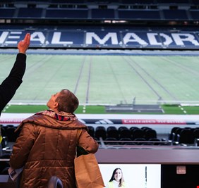 ريال مدريد يغير اسم ملعبه 