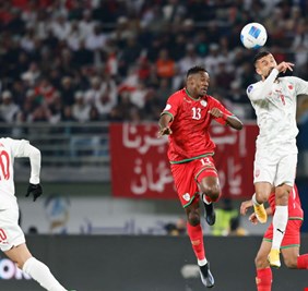 المنتخب البحريني يتوج بلقب خليجي الكويت 