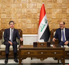 المالكي يلتقي بارزاني و يبحثان ملفات عالقة بين بغداد و اربيل