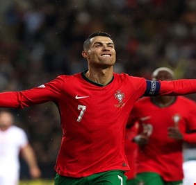 هل يشارك كريستيانو رونالدو في كأس العالم 2026؟.. مدرب سابق يجيب