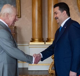 السوداني يبحث مع ملك بريطانيا العلاقات المشتركة