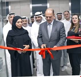 اللامي يفتتح قاعات مبنى جمعية الصحفيين الإماراتية ويشارك في احتفالات اليوبيل الفضي