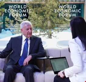 العراق يرفض التدخلات الخارجية في شؤونه و يؤكد تمتع البلاد بالاستقرار