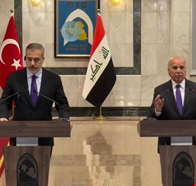 تفاصيل مباحثات وزير الخارجية التركي في بغداد