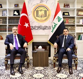 الأعرجي يستقبل وزير الخارجية التركي