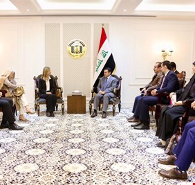 الأعرجي يستقبل السفيرة الإسبانية في بغداد