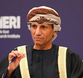 ممثل الأمم المتحدة في العراق يدعو لاختيار قيادات جديدة في الانتخابات