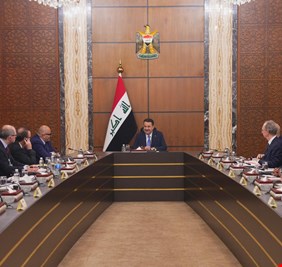 السوداني أمام ستراتيجكس يؤكد: حكومتي ولدت بمرحلة عسيرة