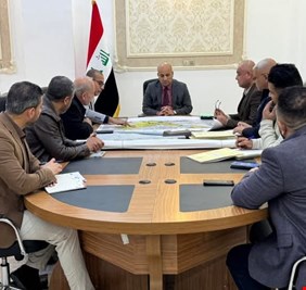 محافظ ديالى يترأس اجتماعًا لمناقشة توسيع حدود البلديات وتهيئة الأراضي لتوزيعها على الشرائح المستحقة
