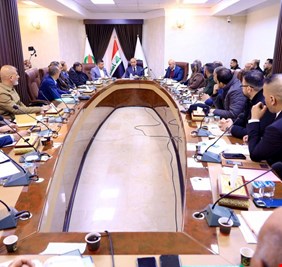 مدير عام المنتجات النفطية يترأس اجتماعاً لقسم السلامة والإطفاء المركزي