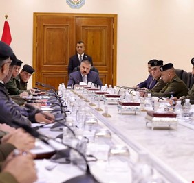 وزير الداخلية يترأس اجتماعاً لمناقشة عمل مديرية تسجيل الأدلة الجنائية والارتقاء بخدماتها