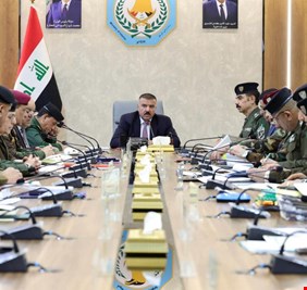 وزير الداخلية يناقش تنظيم عمل أقسام النجدة في بغداد والمحافظات ويوجه بجملة من التوصيات المهمة