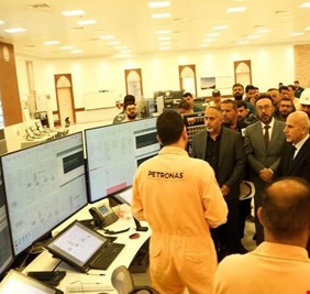 تدشين المرحلة الأولى من استثمار الغاز بطاقة 37 مقمق في حقل الغراف جنوب العراق