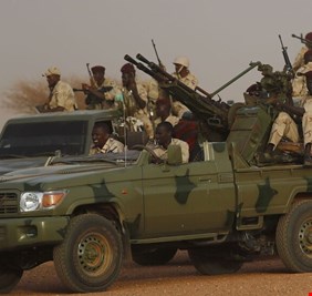 السودان.. الجيش يسيطر على مقر البنك المركزي ومواقع أخرى غربي الخرطوم