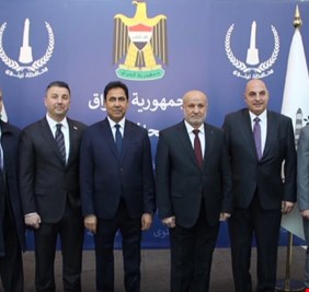 محافظ نينوى في امريكا لإقناع المسيحيين بالعودة