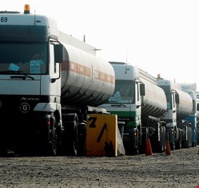 نائبة تؤكد استمرار تهريب النفط العراقي الى اسرائيل