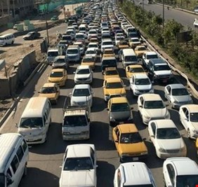 مكتب رئيس الوزراء يوجه بإجراءات لتخفيف الزخم المروري في بغداد