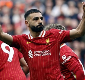 كم يتقاضى صلاح في عقده الجديد مع ليفربول؟