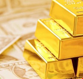 الذهب يتوهج ويسجل ارتفاعاً قياسياً
