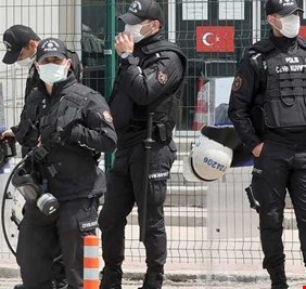 تركيا.. اعتقال 234 شخصاً من كبار قادة 