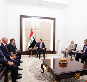 العراق يؤكد دعمه لشركة بيكر هيوز الأمريكية لاستثمار غازه المحروق