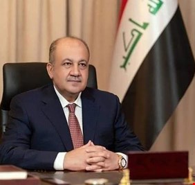 وزير الدفاع: سوريا دفعت بفرقة عسكرية باتجاه حدودها مع العراق