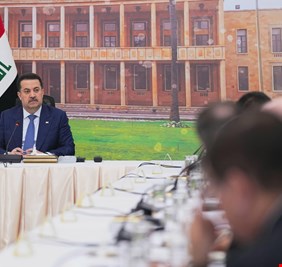 السوداني يحذر شركات أجنبية متلكئة في تنفيذ مشاريع كهرباء