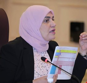 طيف سامي تكشف عدد الدرجات الوظيفية في الموازنة