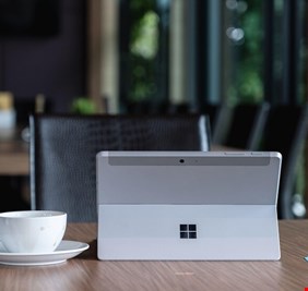 مايكروسوفت تزيح الستار عن Surface Pro بنسخته الجديدة