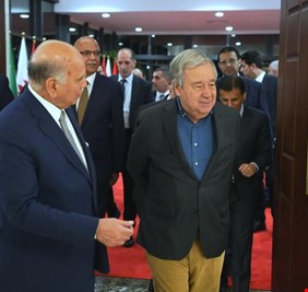 الامين العام للامم المتحدة يصل بغداد