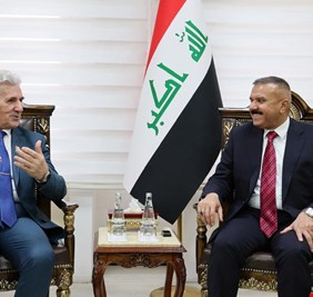 وزير الداخلية يلتقي سفيري جمهوريتي صربيا والتشيك لدى العراق