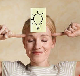 كيف يضيء الدماغ أفكارك.. دراسة تظهر تأثير لحظات الإدراك على الذاكرة