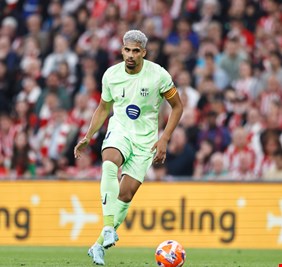 برشلونة يضع شرطا للسماح برحيل أراوخو