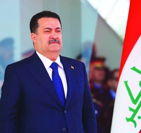 القائد العام للقوات المسلحة يكرم منتسبين من شرطة محافظة بابل لموقفهم الإنساني وانضباطهم العالي في التعامل مع المواطنين