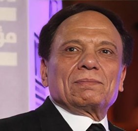 زي الفل .. عصام إمام ينفي ما تردد عن تدهور صحة عادل إمام