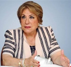 بعد رحلة طويلة بين المسرح والدراما.. وفاة الفنانة سميحة أيوب عن عمر 93 عاما