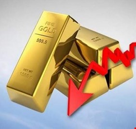 أسعار الذهب تتراجع من أعلى مستوياتها خلال شهر
