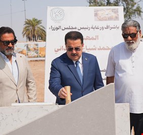 السوداني يضع حجر الاساس لمشروع البيت الاجتماعي
