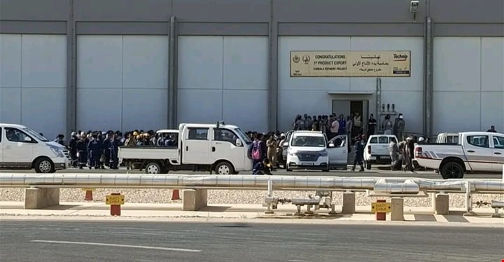اضراب عمال الشركة الهندية يوقف مصفى كربلاء
