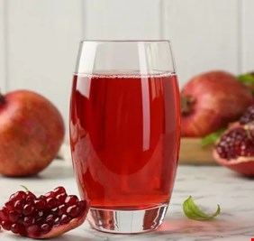 ماذا يحدث لضغط الدم عند شرب عصير الرمان؟