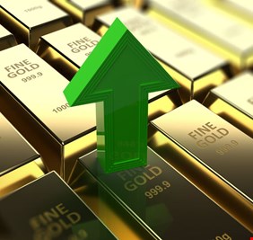 الذهب يرتفع مع التركيز على مفاوضات الرسوم الجمركية الأمريكية