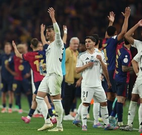 النيابة الإسبانية تطالب بسجن أحد لاعبي ريال مدريد و3 من زملائه السابقين
